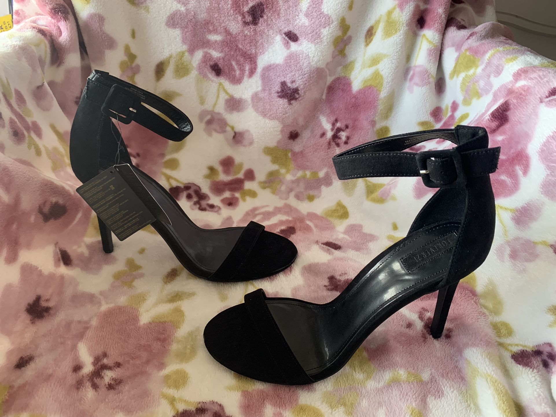 forever 21 black high heels size 10