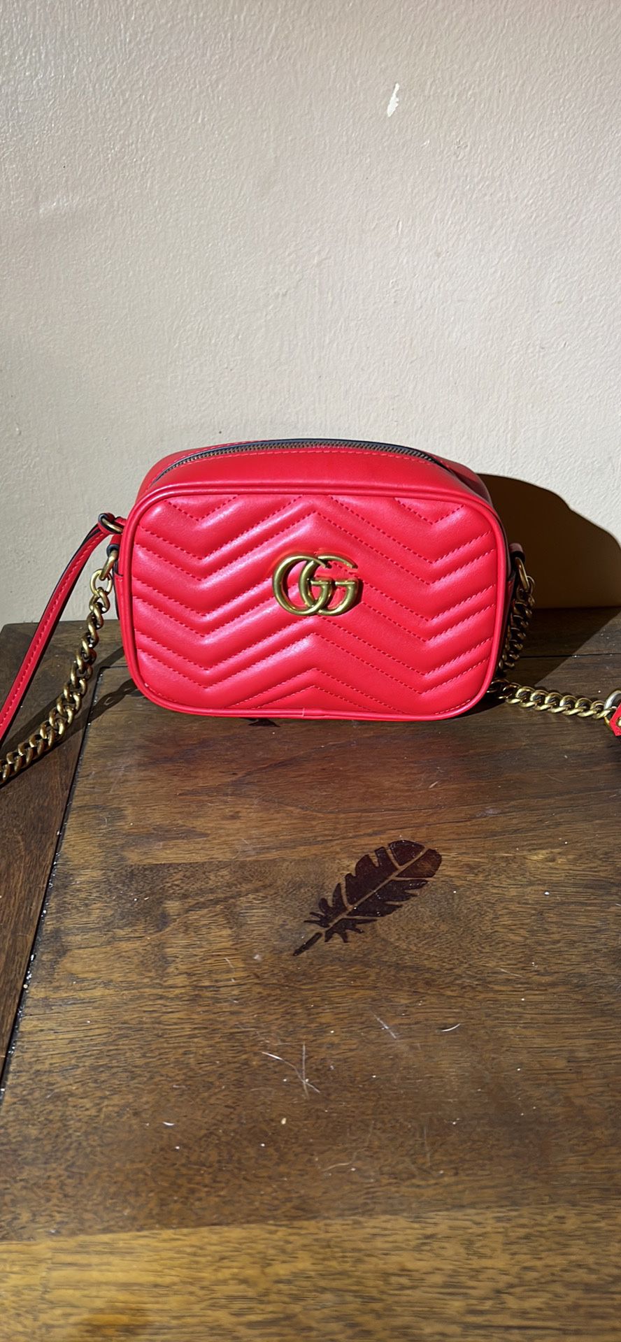 Hibiscus Red Gucci Small Marmont Shoulder Bag