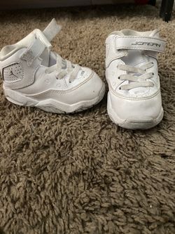 Size 5c boy shoes