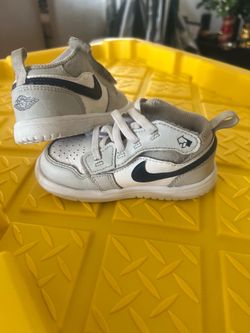 Baby shoes