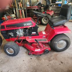 Toro Wheelhorse 212-5, 12hp, 5 speed, 34" cut