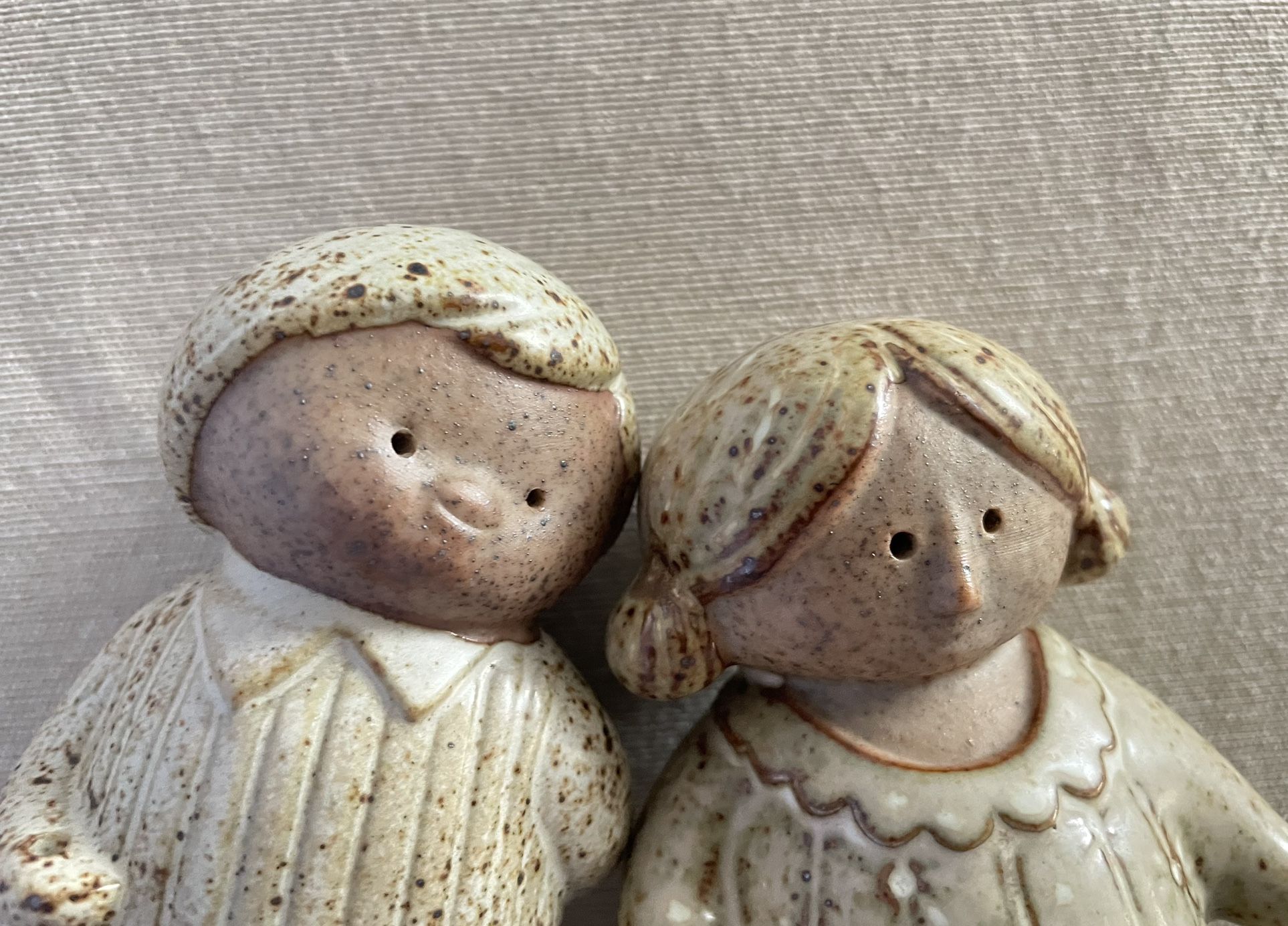 OCI Omnibus Vintage Stoneware Japan Shakers