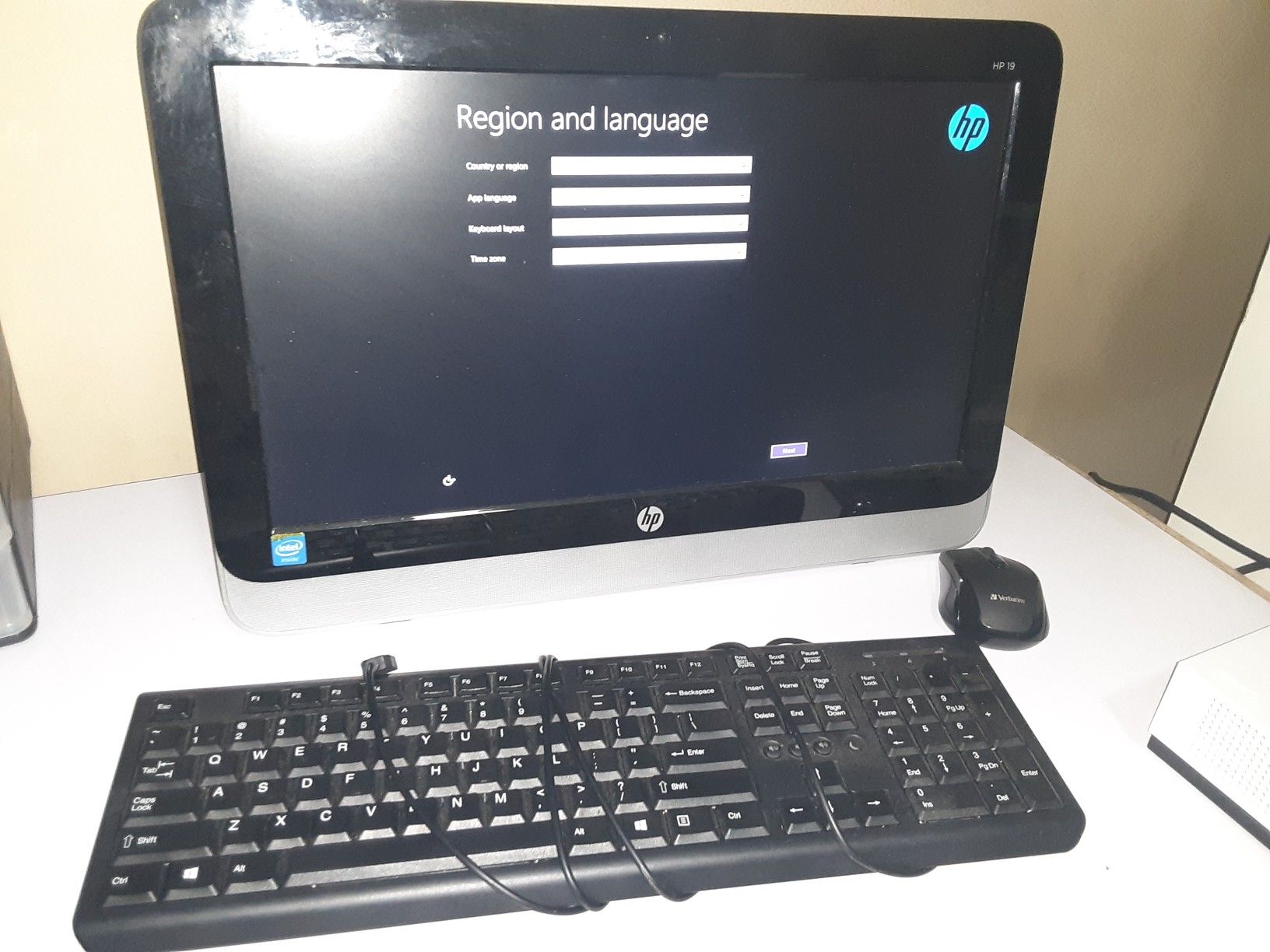 HP 19 All-in- one desktop