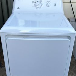 GE dryer working perfectly in excellent condition🔥