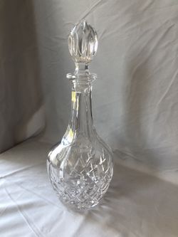 Genuine heavy gauge lead crystal decanter with stopper