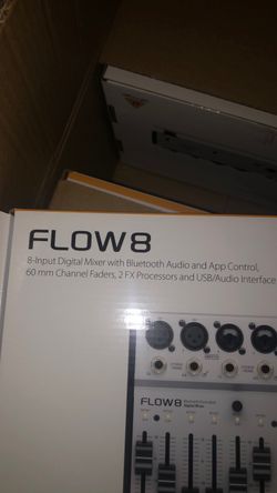 Behringer Flow 8 Digital Mixer