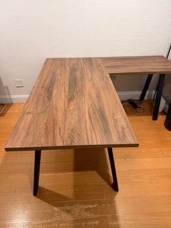 L-Shaped Corner Desk - Walnut Finish, Black Metal Legs (City Furniture)