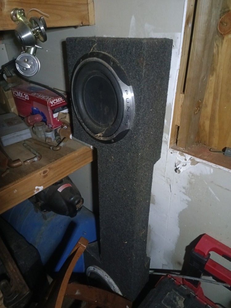 Rockford Fosgate Punch Subs In A Truck Sub Box $120 Obo