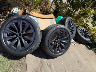 Tesla  20inch slipstream grey 5x120