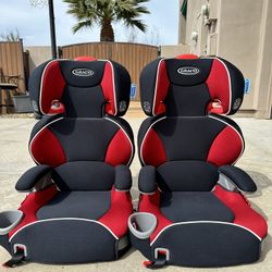 GRACO CAR SEATS      (TWO CAR SEATS)