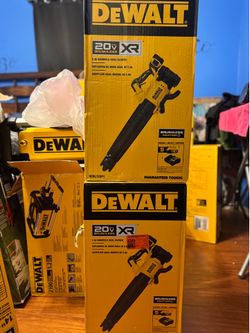 DEWALT 20V MAX XR Brushless Leaf Blower (DCBL722P1)