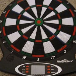 NEW Dart Board + accessories (i think)