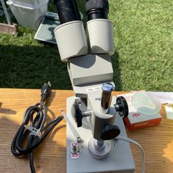 Nasco Microscope With Slides