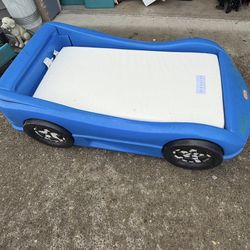 Toddler Race Car Bed /mattress