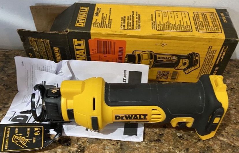New DeWalt DCS551 20V Cordless Battery Rotary Drywall Cut-Out W/ 2 Bits 20 Volt