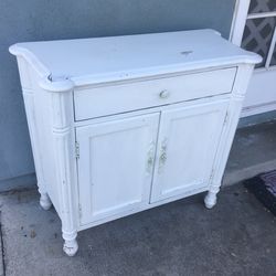 Lane Sideboard/Entry Cabinet/Coffe Bar