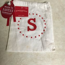 New W/tag Cloth present bag