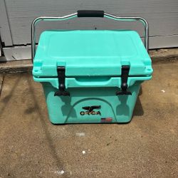 ORCA 20 Qt Cooler Seafoam