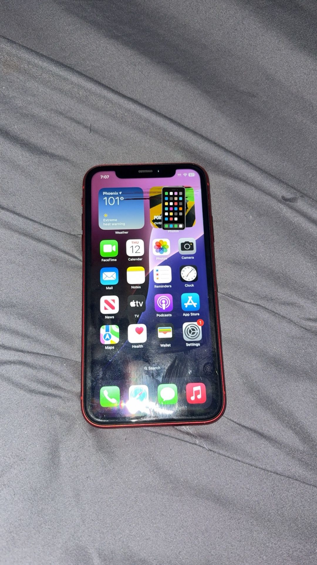 iPhone XR