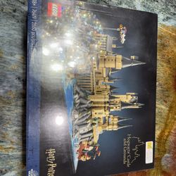 LEGO Harry Potter: Hogwarts Castle and Grounds (76419)