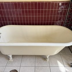 Cast Iron Tub 