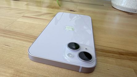 Like New Unlocked iPhone 14 128GB Purple   - 100% battery health