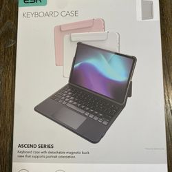 ESR Ascend IPad Pro 11 Inch 2024 M4 iPad Pro 11 5th Gen Keyboard Case White USED