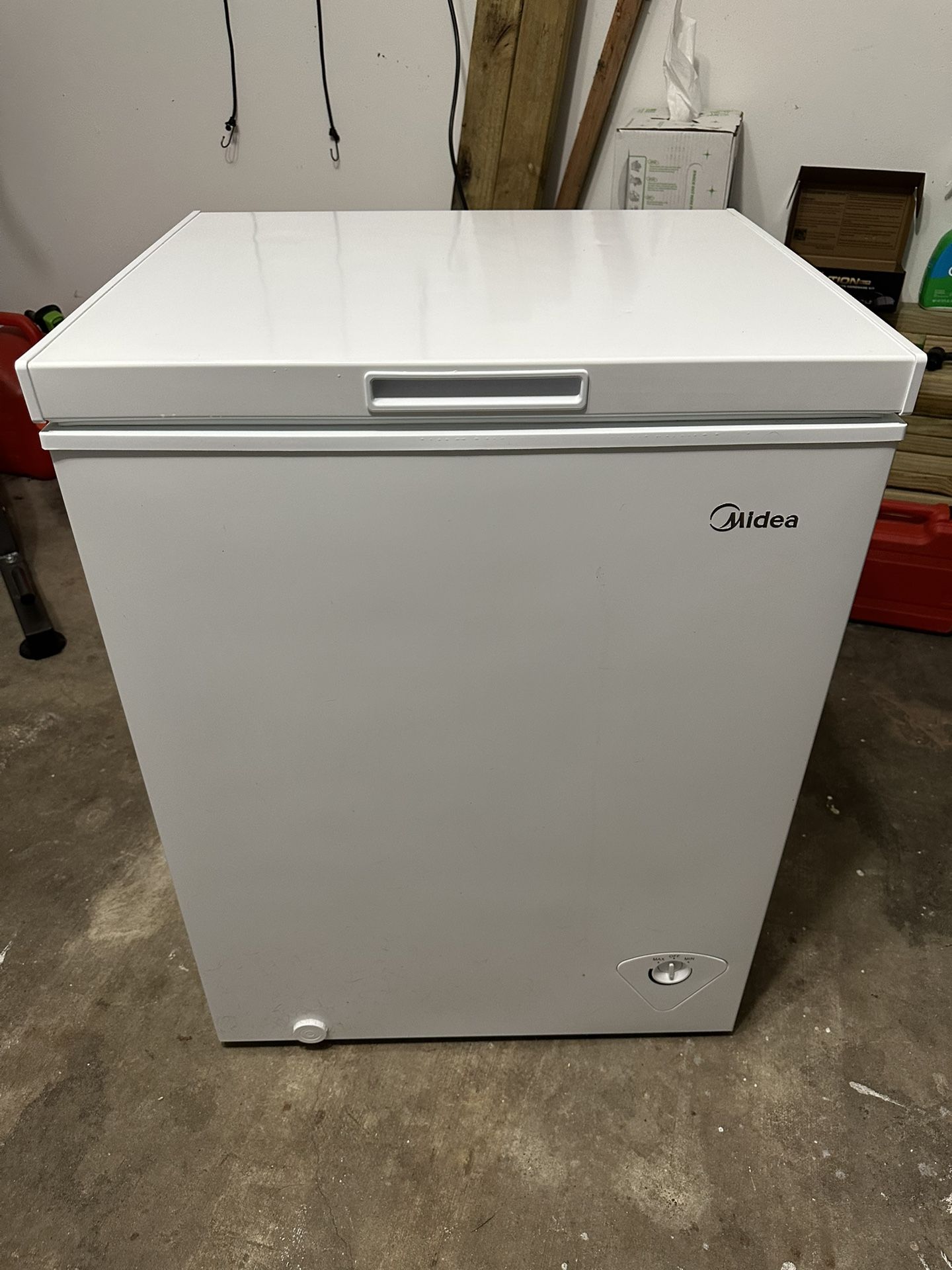 Chest Freezer 5.0 Cu. Ft. $150