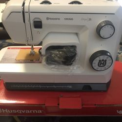 Husqvarna Onyx 25 Sewing machine 