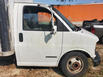 1998 CHEVY EXPRESS 3500 FOR PARTS ONLY