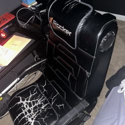 Rockstar Gaming Chair Black And White