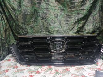 2023-24 Honda CR-V Grill