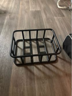 E-bike cargo basket