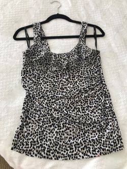 White House Black Market festive top