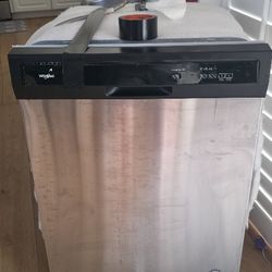 Whirlpool Dishwasher