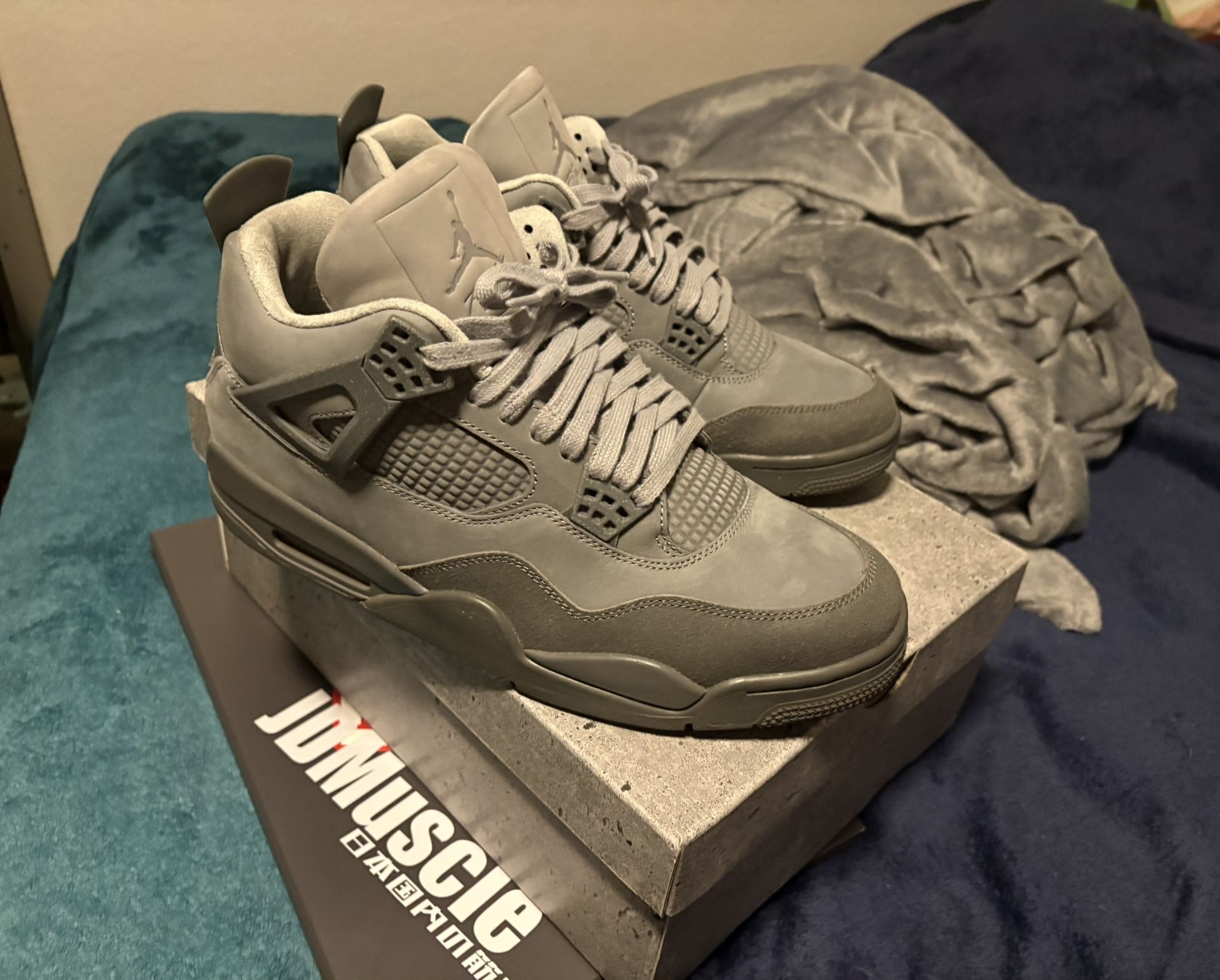 Jordan 4 Wet Cement Size 11 VNDS