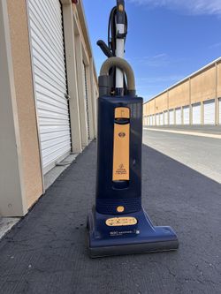 SEBO Automatic X5 upright vacuum