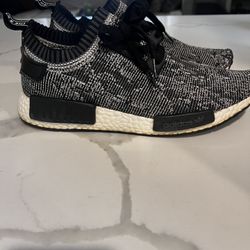 Adidas NMD R1 Glitch 