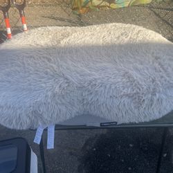 Cream Color Fluffy Large Dog Bed