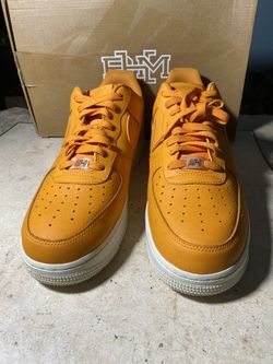 Nike Women's Air Force 1 '07 Essential Orange Peel
