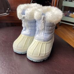 Size 5 Snow Boots