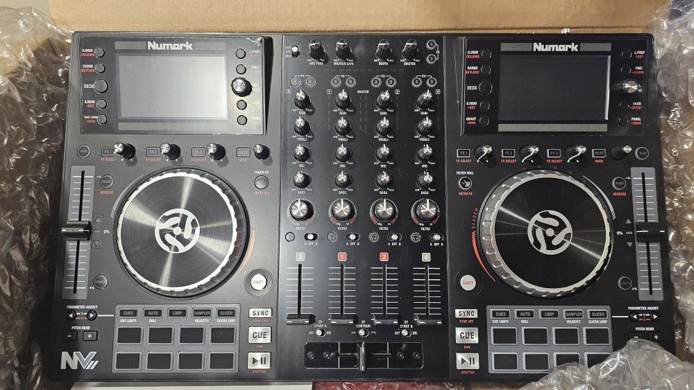 Numark Nv2