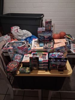 Large Pokémon and Lorcana Trading Card Collection Lot