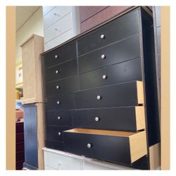 12 drawers dresser / Twelve drawers dresser