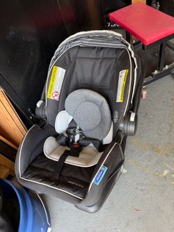 Graco SnugRide 35 Lite LX Infant Car Seat