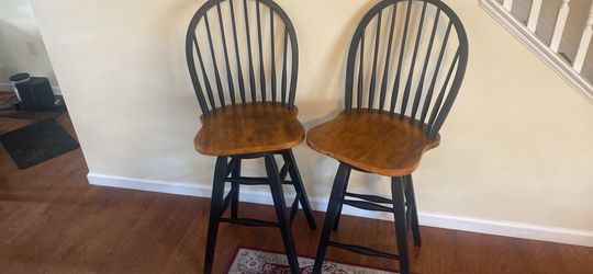 Pair of Solid Wood BAR HEIGHT Windsor Stools – Freshly Refinished!