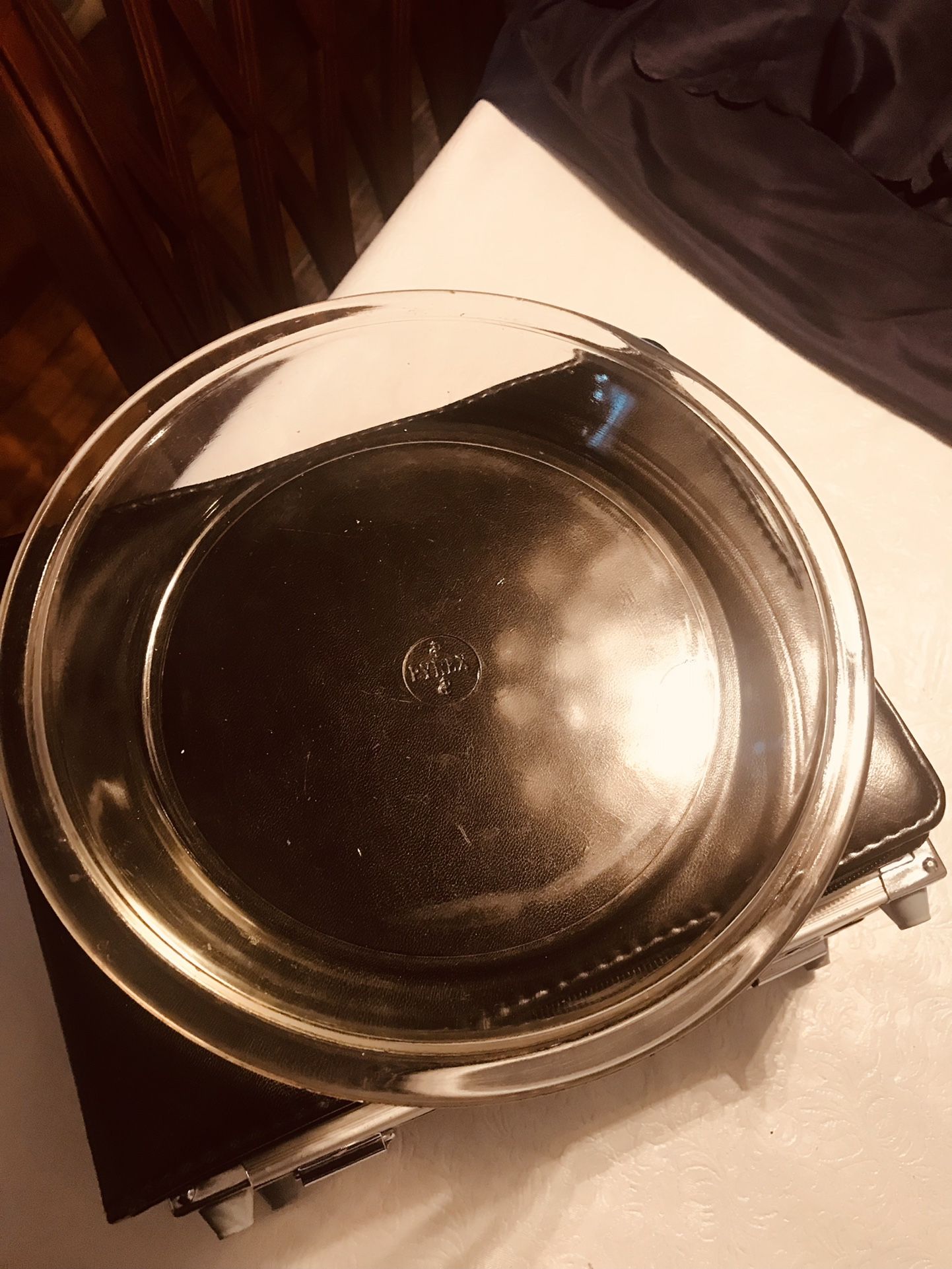 Vintage Pyrex Dollar Signed Pie Plate