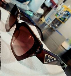 Sun glasses