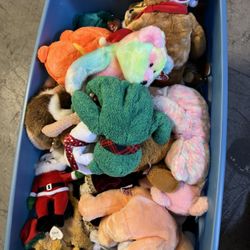 BEANIE BABIES / BEARS 