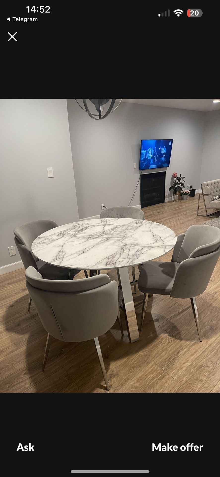 Dining Table + Chairs 